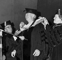 Preparing to deliver the commencement address at the Adelphi University, June 1967